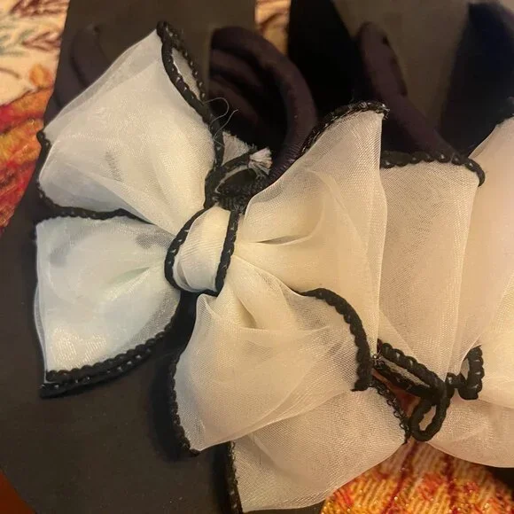 New! Adorable Sweetheart Black & White Bow Platform Slides Size 8 - Picture 2 of 2